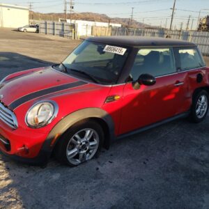 MINI COOPER RED - WMWSU3C57DT691356