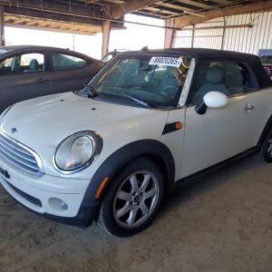 MINI COOPER WHITE - WMWMR3C59ATU98390
